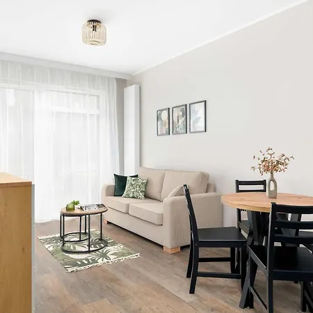 Prestigious With Terrace And Parking Close To The Airport By Renters Prestige شقة
